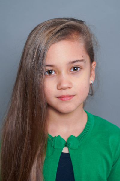 Арина Ефимцева